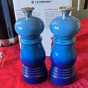 Le Creuset Blue and Purple Salt and Pepper Mills